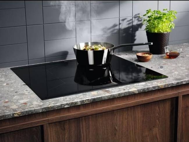 Встраиваемые индукционные панели ELECTROLUX Electrolux CIT61443 — для бизнеса и офиса Встраиваемые индукционные панели ELECTROLUX Electrolux CIT61443 — для бизнеса и офиса