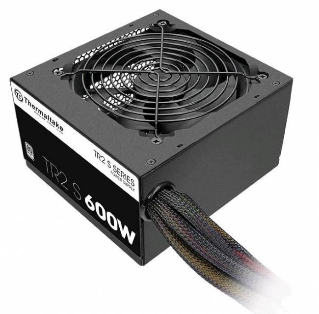 Блок питания Thermaltake PS-TRS-0600NPCWEU-2 — для бизнеса и офиса Блок питания Thermaltake PS-TRS-0600NPCWEU-2 — для бизнеса и офиса
