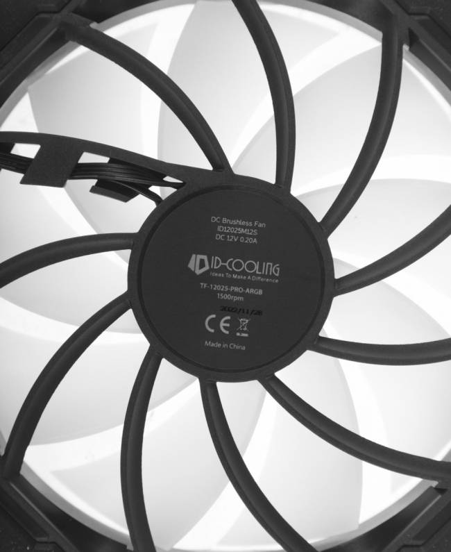 Устройство охлаждения(кулер) ID-COOLING SE-224-XTS ARGB — для бизнеса и офиса Устройство охлаждения(кулер) ID-COOLING SE-224-XTS ARGB — для бизнеса и офиса