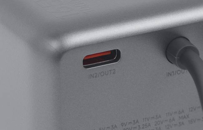 Мобильный аккумулятор Xiaomi BHR9361GL — для бизнеса и офиса Мобильный аккумулятор Xiaomi BHR9361GL — для бизнеса и офиса