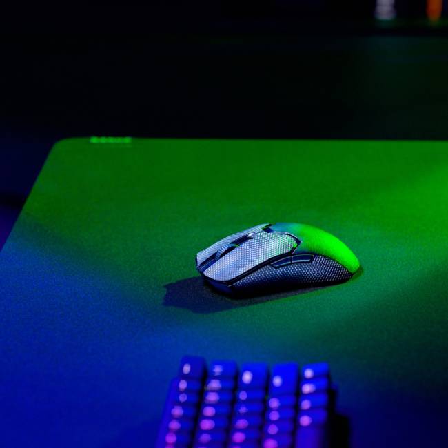 Игровая мышь Razer Viper V2 Pro Razer Viper V2 Pro (RZ01-04390100-R3G1) — для бизнеса и офиса