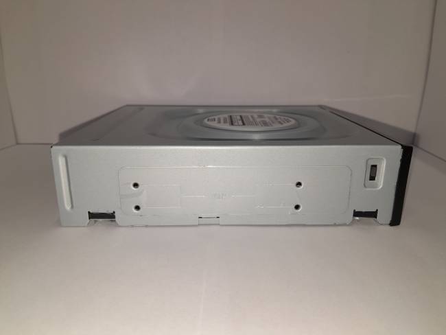 Внутренний оптический DVD привод STM STM DVD28-I/B — для бизнеса и офиса Внутренний оптический DVD привод STM STM DVD28-I/B — для бизнеса и офиса