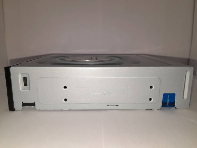 Внутренний оптический DVD привод STM STM DVD28-I/B — для бизнеса и офиса Внутренний оптический DVD привод STM STM DVD28-I/B — для бизнеса и офиса
