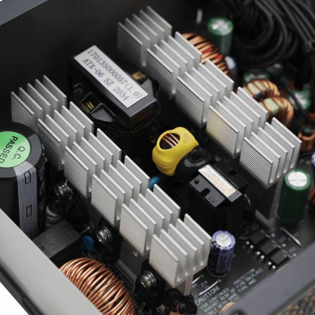 Блок питания Deepcool R-PF750D-HA0B-WDEU — для бизнеса и офиса Блок питания Deepcool R-PF750D-HA0B-WDEU — для бизнеса и офиса