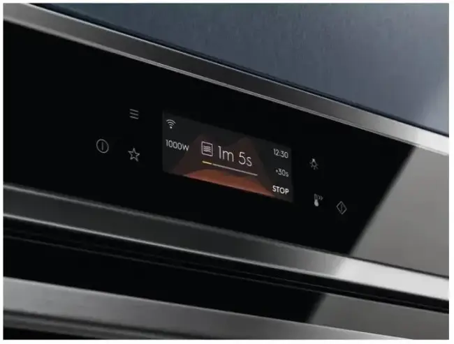 Встраиваемый духовой шкаф Electrolux EOE8P39WX — для бизнеса и офиса Встраиваемый духовой шкаф Electrolux EOE8P39WX — для бизнеса и офиса