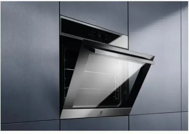 Встраиваемый духовой шкаф Electrolux EOE8P39WX — для бизнеса и офиса Встраиваемый духовой шкаф Electrolux EOE8P39WX — для бизнеса и офиса