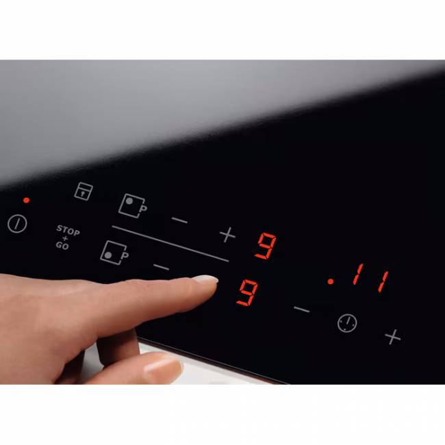 Встраиваемая варочная поверхность ELECTROLUX Electrolux EHF6342XOK — для бизнеса и офиса Встраиваемая варочная поверхность ELECTROLUX Electrolux EHF6342XOK — для бизнеса и офиса