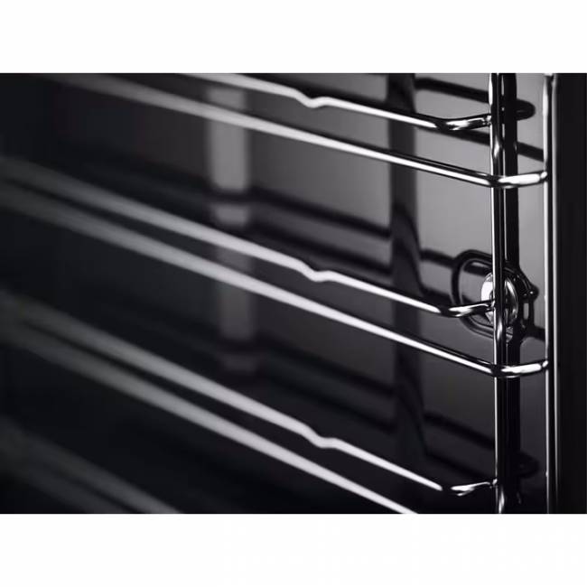 Встраиваемый духовой шкаф Electrolux EOF5H50BX — для бизнеса и офиса Встраиваемый духовой шкаф Electrolux EOF5H50BX — для бизнеса и офиса