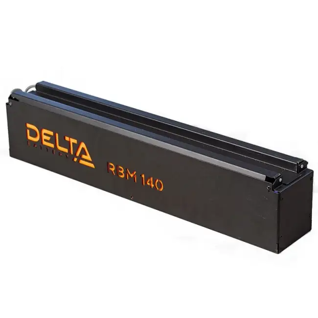 Сменный батарейный картридж DELTA RBM140, совместимый с ИБП АРС серий SURT*** и SURTD*** мощностью от 3 ква, SRT*** мощностью от 5ква, ДxШxВ 595х99х123мм., вес 33.7кг., 2 модуля RBM140 в одной коробке, срок службы до 8 лет. Delta RBM140 — для бизнеса и офиса Сменный батарейный картридж DELTA RBM140, совместимый с ИБП АРС серий SURT*** и SURTD*** мощностью от 3 ква, SRT*** мощностью от 5ква, ДxШxВ 595х99х123мм., вес 33.7кг., 2 модуля RBM140 в одной коробке, срок службы до 8 лет. Delta RBM140 — для бизнеса и офиса