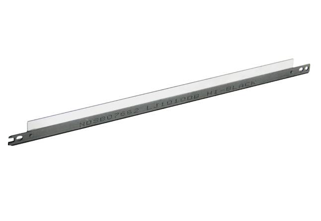 Дозирующее лезвие (Doctor Blade) Hi-Black для HP LJ 1010/1020/3015, с уплотнителем — для бизнеса и офиса Дозирующее лезвие (Doctor Blade) Hi-Black для HP LJ 1010/1020/3015, с уплотнителем — для бизнеса и офиса