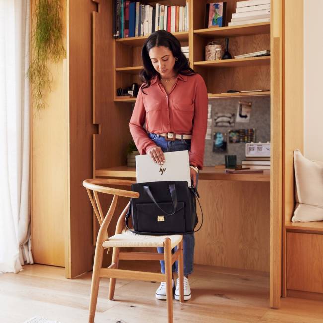 Ноутбук HP Notebook 840 G9 (5P6S0EA#ABB) — для бизнеса и офиса Ноутбук HP Notebook 840 G9 (5P6S0EA#ABB) — для бизнеса и офиса
