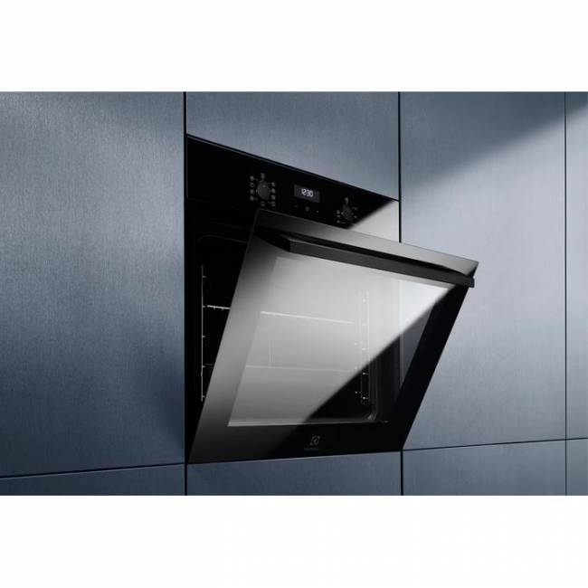 Встраиваемые электрические духовки ELECTROLUX ELECTROLUX EOD5C70BZ — для бизнеса и офиса Встраиваемые электрические духовки ELECTROLUX ELECTROLUX EOD5C70BZ — для бизнеса и офиса