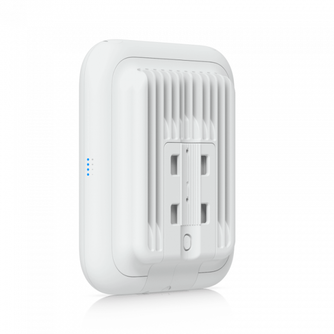 Точка доступа Ubiquiti U7-Outdoor — для бизнеса и офиса
