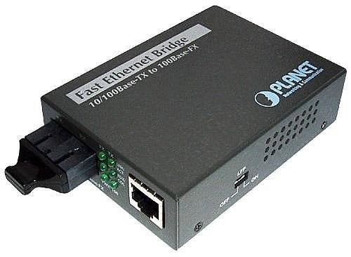 FT-801 медиа конвертер PLANET FT-801 — для бизнеса и офиса FT-801 медиа конвертер PLANET FT-801 — для бизнеса и офиса