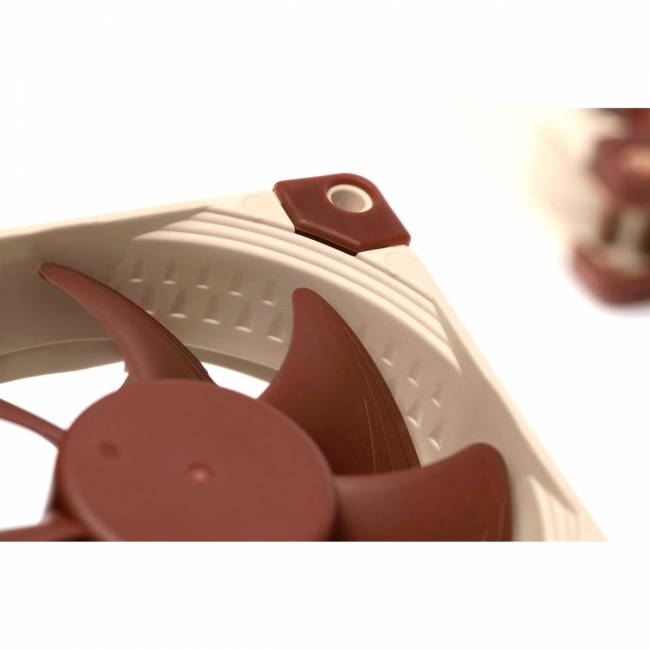 Кулер для корпуса Noctua NF-A8 ULN — для бизнеса и офиса Кулер для корпуса Noctua NF-A8 ULN — для бизнеса и офиса