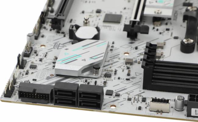 Материнская плата MSI B840M GAMING PLUS WIFI6E — для бизнеса и офиса Материнская плата MSI B840M GAMING PLUS WIFI6E — для бизнеса и офиса