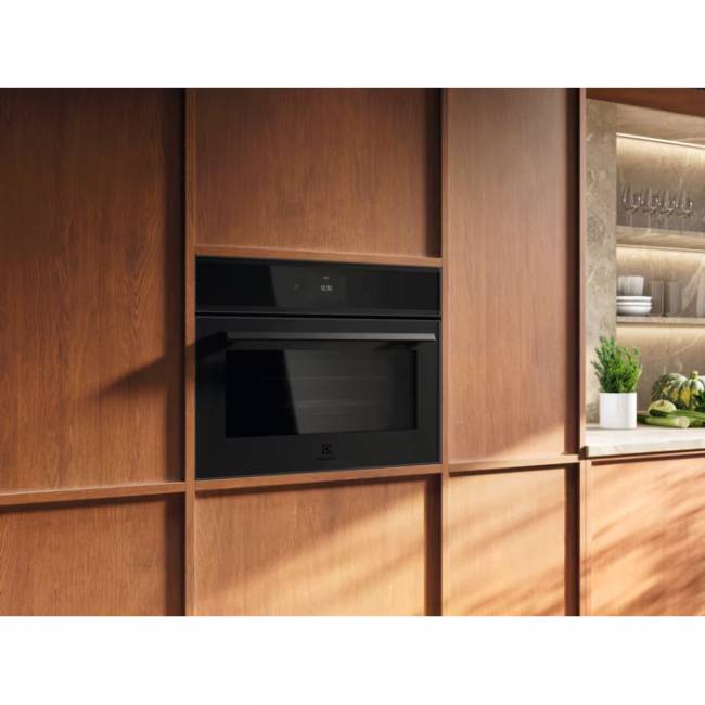 Встраиваемая микроволная печь Electrolux Electrolux EVM9E2XT — для бизнеса и офиса Встраиваемая микроволная печь Electrolux Electrolux EVM9E2XT — для бизнеса и офиса