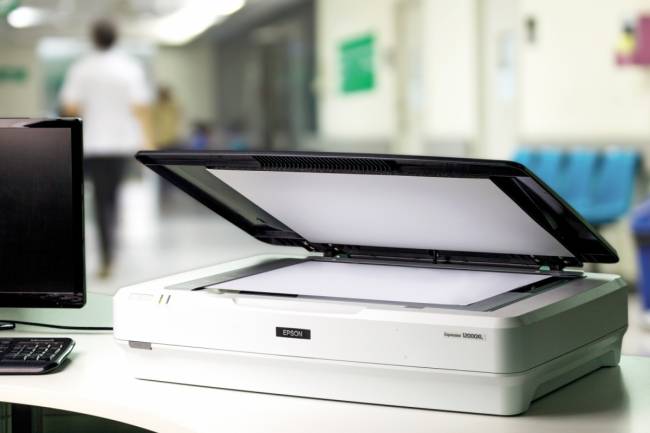 Expression 12000XL PRO, Графический планшетный сканер, A3, USB Epson B11B240401BT — для бизнеса и офиса Expression 12000XL PRO, Графический планшетный сканер, A3, USB Epson B11B240401BT — для бизнеса и офиса