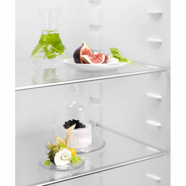 Встраиваемый холодильник ELECTROLUX Electrolux LRB3AE12S — для бизнеса и офиса Встраиваемый холодильник ELECTROLUX Electrolux LRB3AE12S — для бизнеса и офиса
