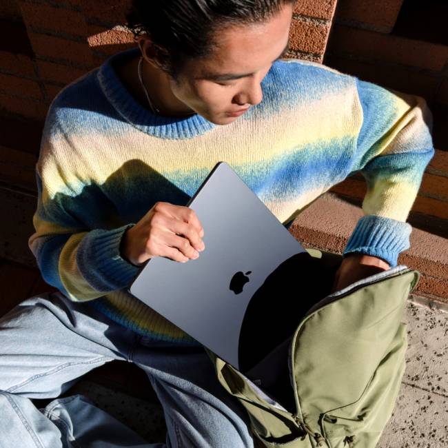 Ноутбук Apple Apple MW123HN/A — для бизнеса и офиса Ноутбук Apple Apple MW123HN/A — для бизнеса и офиса