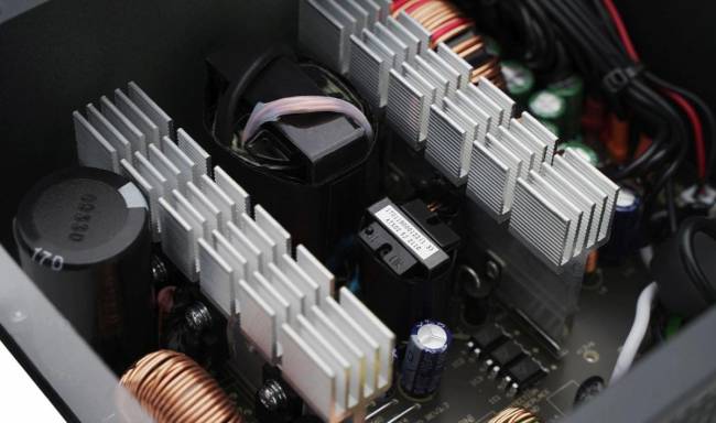 Блок питания Deepcool R-PF700D-HA0B-WDEU — для бизнеса и офиса Блок питания Deepcool R-PF700D-HA0B-WDEU — для бизнеса и офиса