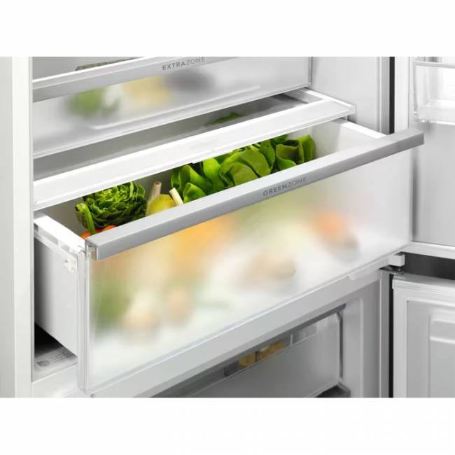 Встраиваемые холодильники ELECTROLUX Electrolux KNP7TE75S — для бизнеса и офиса Встраиваемые холодильники ELECTROLUX Electrolux KNP7TE75S — для бизнеса и офиса