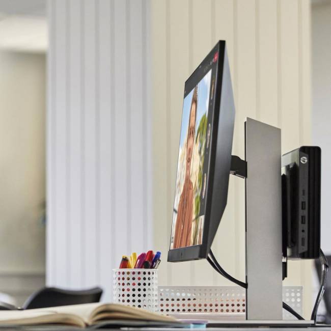 Персональный компьютер HP Pro Mini 400 G9 (935X2EA) — для бизнеса и офиса Персональный компьютер HP Pro Mini 400 G9 (935X2EA) — для бизнеса и офиса