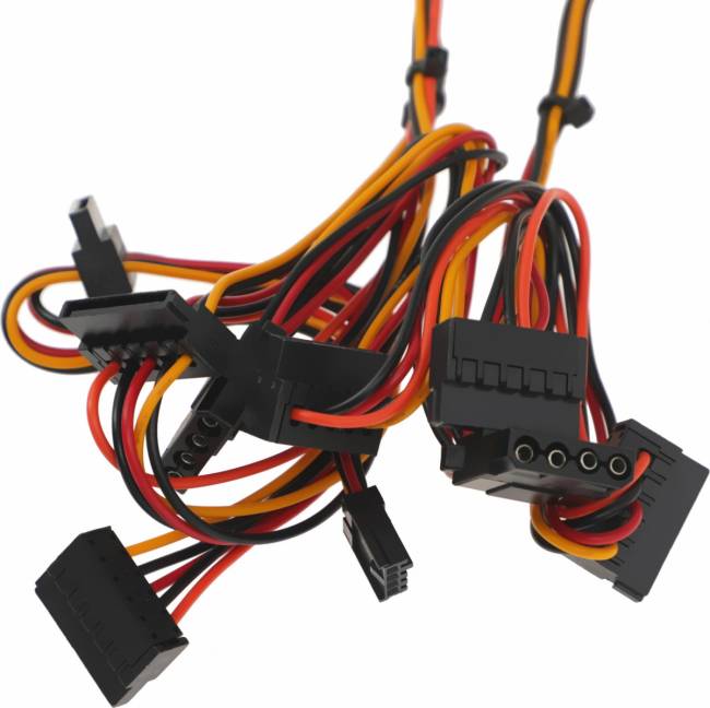 Блок питания Chieftec ELP-700S-BULK — для бизнеса и офиса Блок питания Chieftec ELP-700S-BULK — для бизнеса и офиса