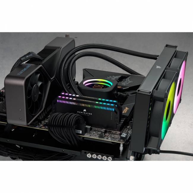 Память оперативная Corsair Dominator Platinum RGB CMT32GX5M2B5200C40 — для бизнеса и офиса Память оперативная Corsair Dominator Platinum RGB CMT32GX5M2B5200C40 — для бизнеса и офиса
