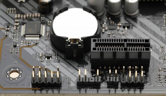 Материнская плата ASRock H610M-H2/M.2 D5 — для бизнеса и офиса Материнская плата ASRock H610M-H2/M.2 D5 — для бизнеса и офиса