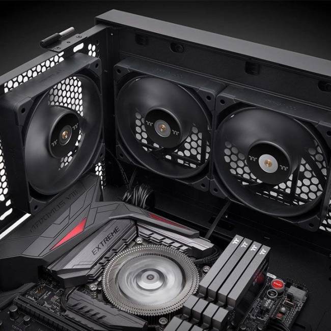 Вентилятор для корпуса Thermaltake CL-F139-PL12BL-A — для бизнеса и офиса Вентилятор для корпуса Thermaltake CL-F139-PL12BL-A — для бизнеса и офиса