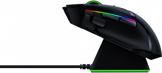 Игровая мышь Razer Basilisk Ultimate & Mouse Dock RAZER BASILISK ULTIMATE 12990 — для бизнеса и офиса