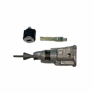 Личинка двери и бардачка VW Tiguan Keyless 12-16