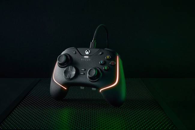 Игровой контроллер Wolverine V2 Chroma Razer Wolverine V2 Chroma (RZ06-04010100-R3M1) — для бизнеса и офиса
