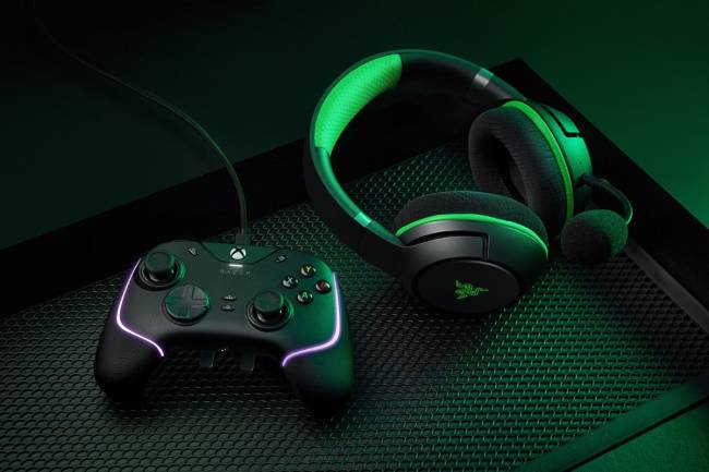 Игровой контроллер Wolverine V2 Chroma Razer Wolverine V2 Chroma (RZ06-04010100-R3M1) — для бизнеса и офиса